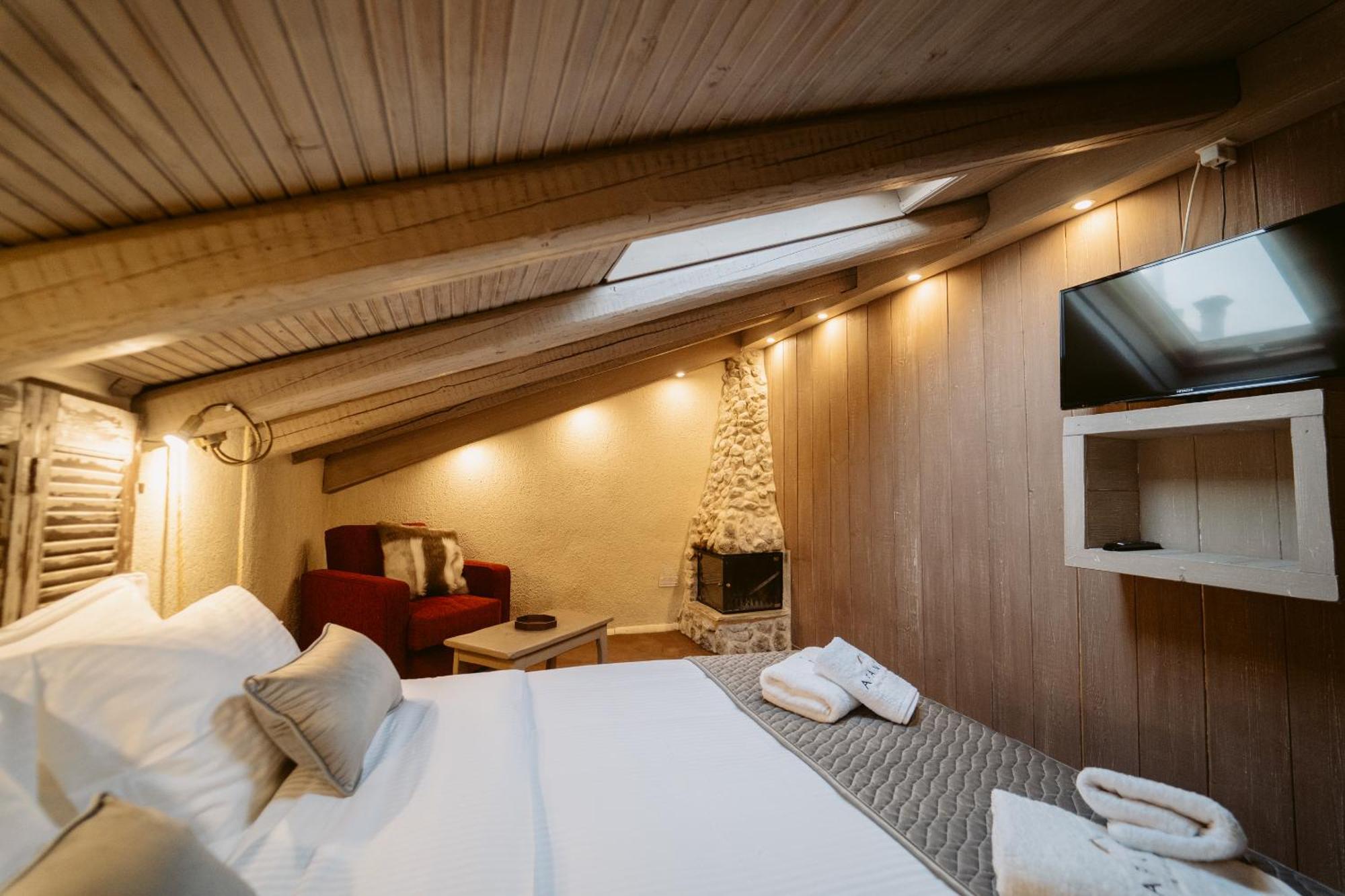 Afanos Guesthouse Arachova Room photo